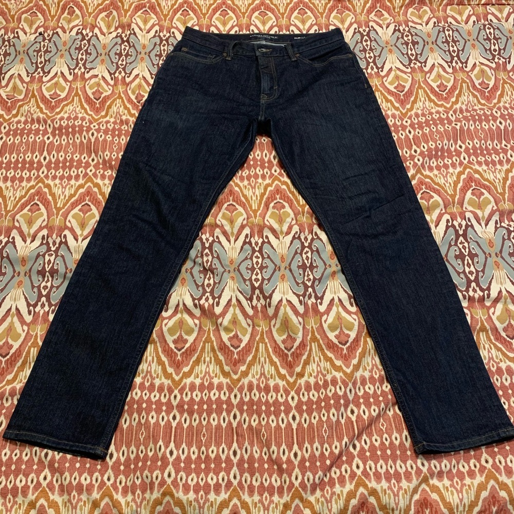 Banana Republic World Traveler Dark Wash Jean #536795